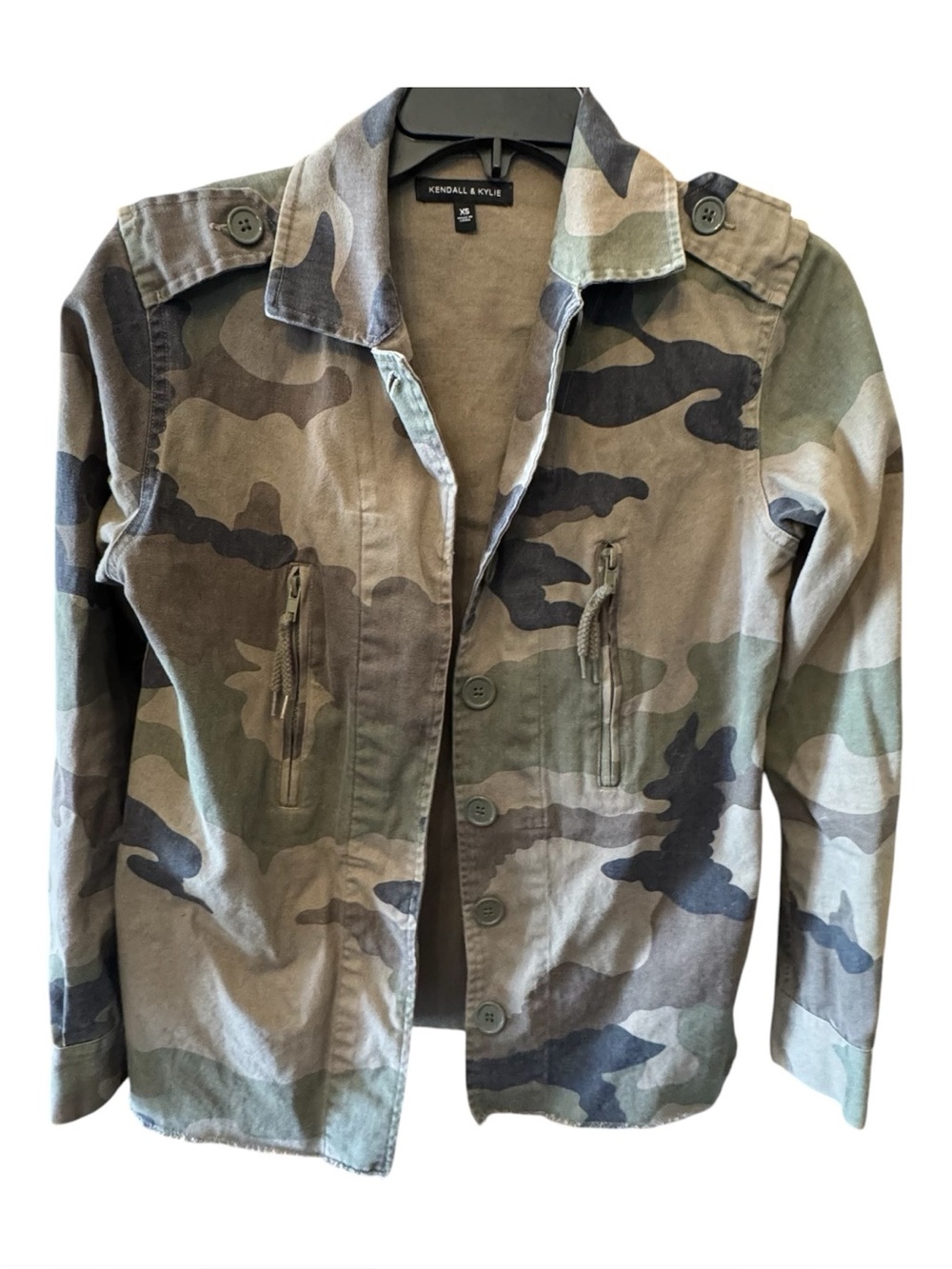 Kendall & Kylie Women's Raw Hem Camo Military Jacket